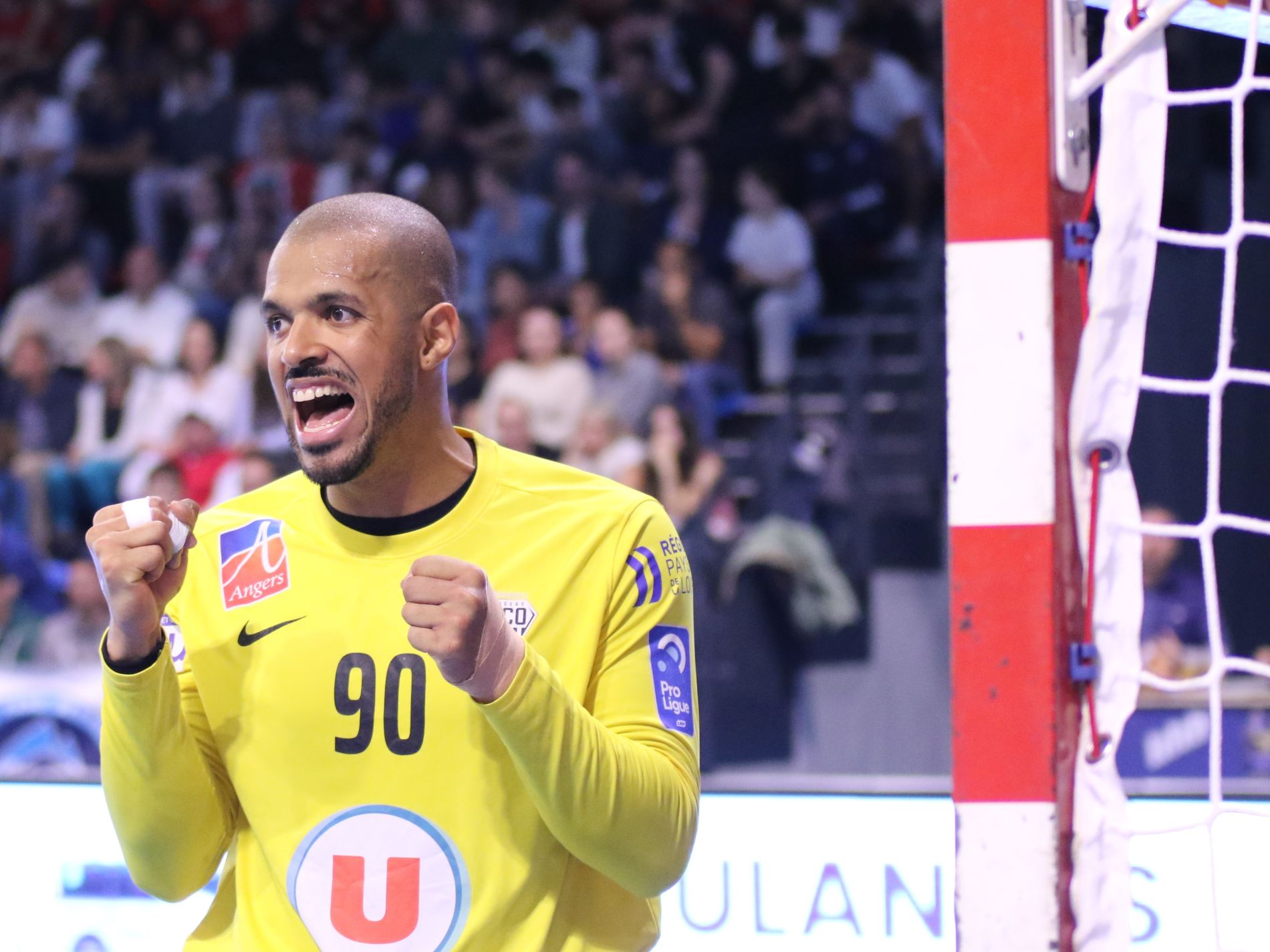 Alan Santos face à Pau